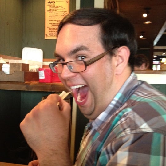 Photo taken at Chili&#39;s Grill &amp; Bar by Hannah R. on 8/29/2012