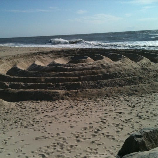 The Corcoran Group East Hampton 51 Main St