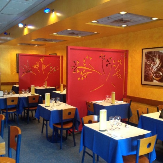 Photo taken at Rasoi Restaurant by Dana B. on 7/6/2012