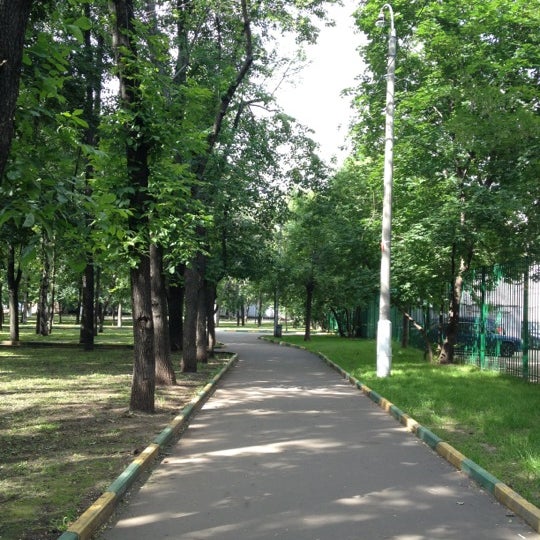 Новослободский парк после благоустройства Moscowalk.ru Дзен