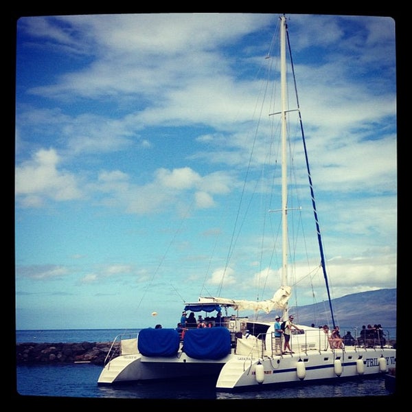 Снимок сделан в Trilogy Excursions, Lahaina Boat Harbor пользователем Meredith C. 6/28/2012