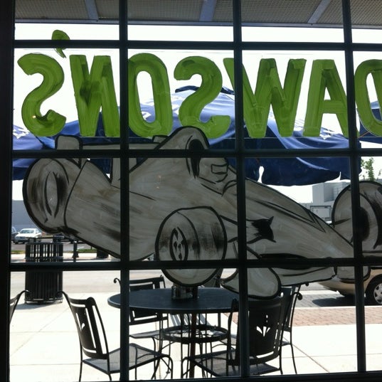 Dawson’s on Main - 1464 Main St