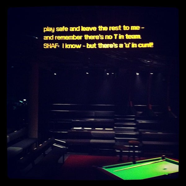 Foto diambil di Bush Theatre oleh Muzz pada 3/15/2012