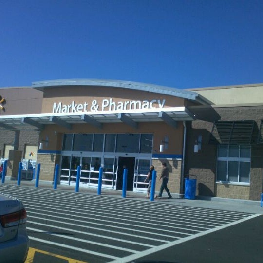 Walmart Supercenter 4368 Chantilly Shopping Center Dr