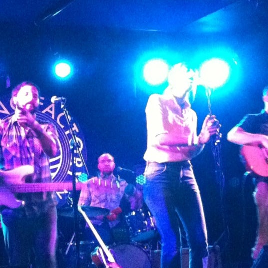 Photo taken at Knitting Factory by Nao M. on 8/30/2012