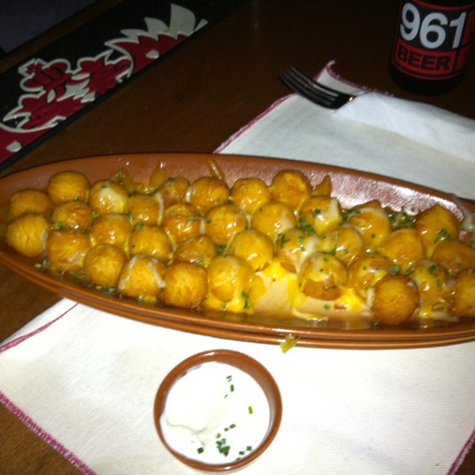 Photo taken at Bedivere Eatery &amp; Tavern by Reham on 8/18/2012