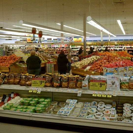 Photos at Pathmark (Now Closed) Supermarket in Centereach