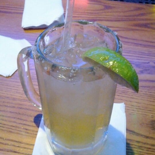 Photo taken at Chili&#39;s Grill &amp; Bar by David G. on 2/5/2012