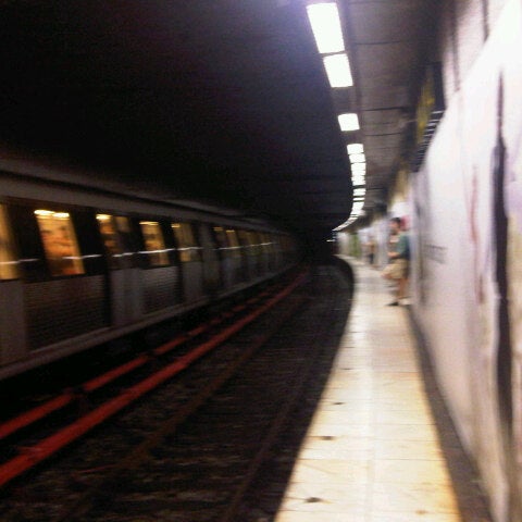 Metrou M2 PiaÈa RomanÄ PiaÈa RomanÄ Bd G Ral Gh Magheru