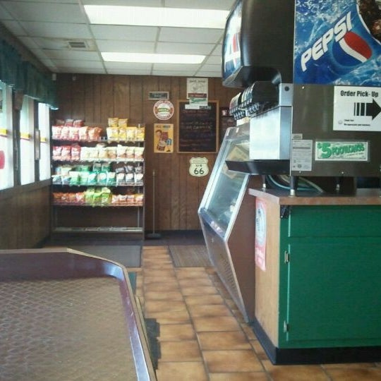 Razzy's Deli (Now Closed) Sandwich Spot in North Central Omaha