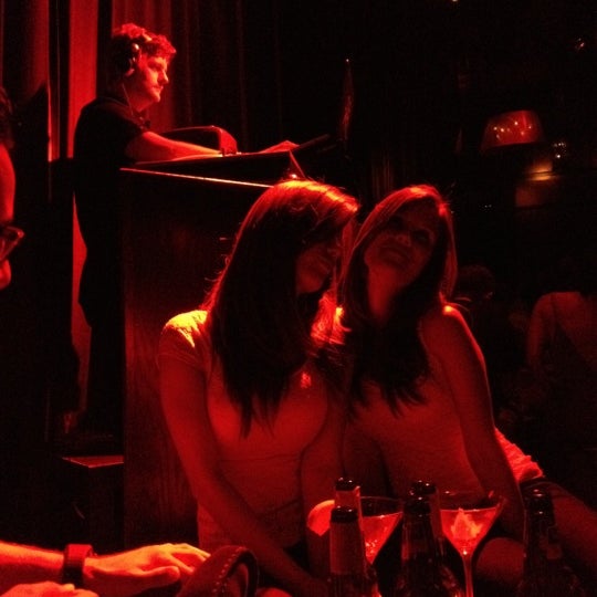 7/15/2012にLiandre M.がCafeina Loungeで撮った写真