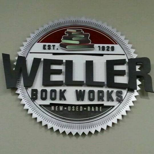 Photo taken at Weller Book Works by John C. on 3/7/2012