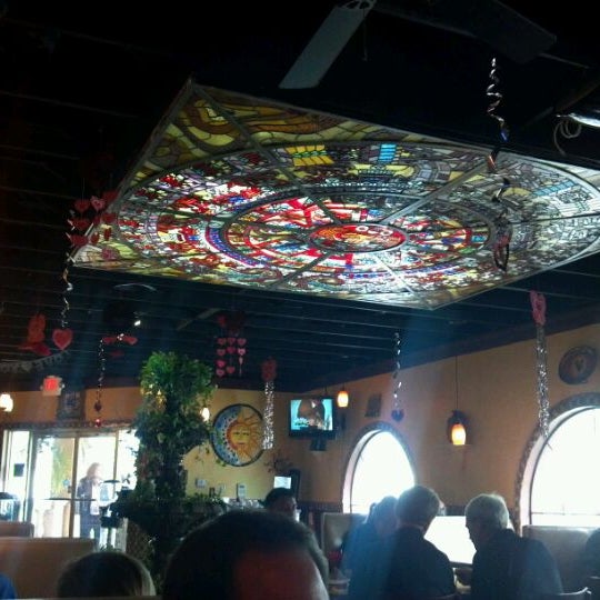 Photo taken at Guadalajara Mexican Grill by Cesar D. on 2/9/2012