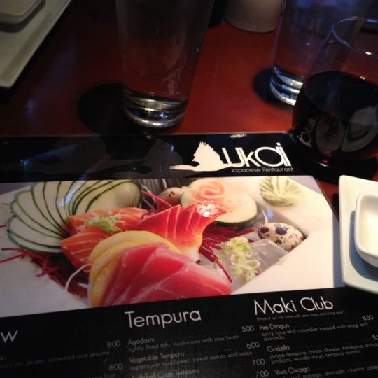 3/24/2012 tarihinde Lumiziyaretçi tarafından Ukai Japanese Restaurant'de çekilen fotoğraf
