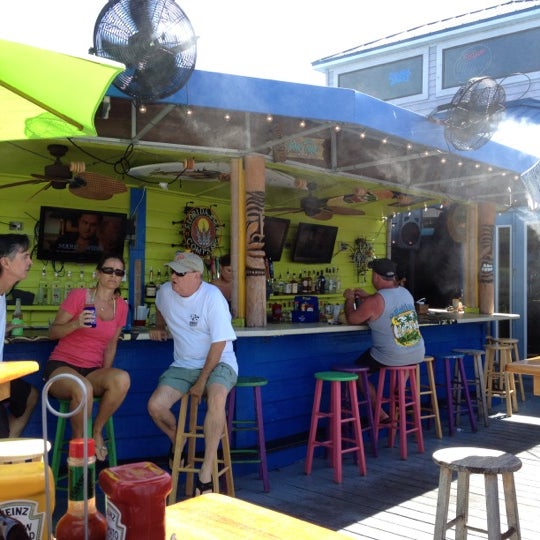 Fishlips Waterfront Bar & Grill 104 tips