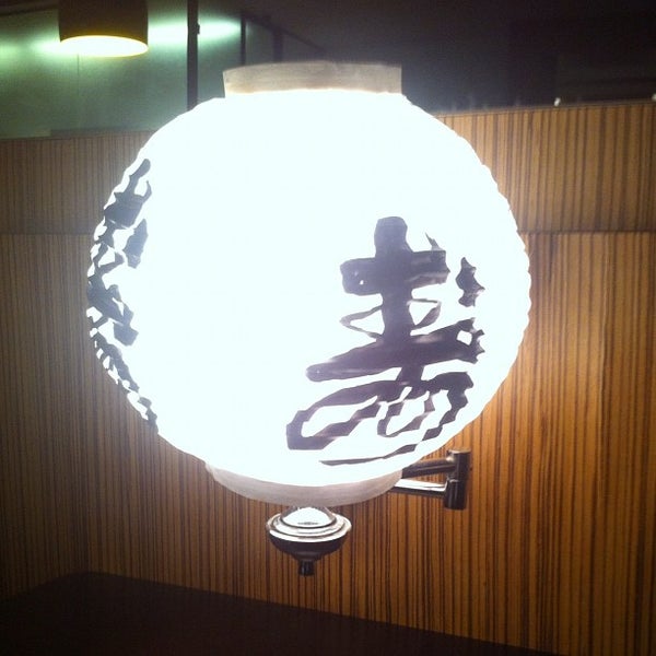 Photo prise au Sushi Temakeria Doo Doo par Irae C. le8/4/2012
