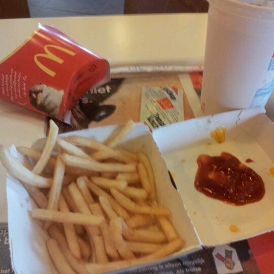 Photo taken at McDonald&#39;s by Guy B. on 11/10/2011