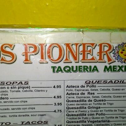 Photo taken at Los Pioneros Taqueria Mexicana by Tito D. on 5/21/2012