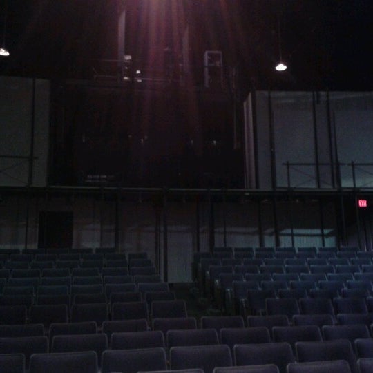Das Foto wurde bei The Hilberry Theatre von Amy S. am 7/16/2012 aufgenommen