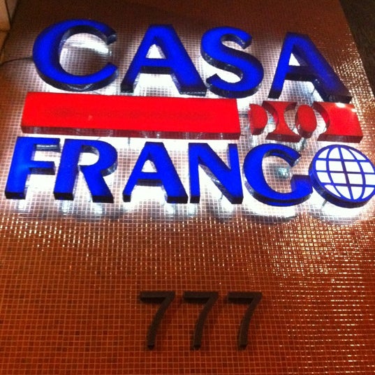 Photo taken at Casa do Frango Sushibar by Manoel F. on 7/1/2012