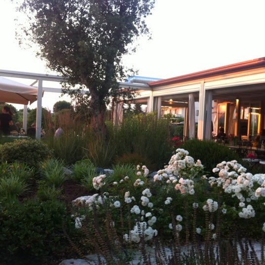 6/17/2012 tarihinde Aristotele S.ziyaretçi tarafından Villa Delle Rose'de çekilen fotoğraf