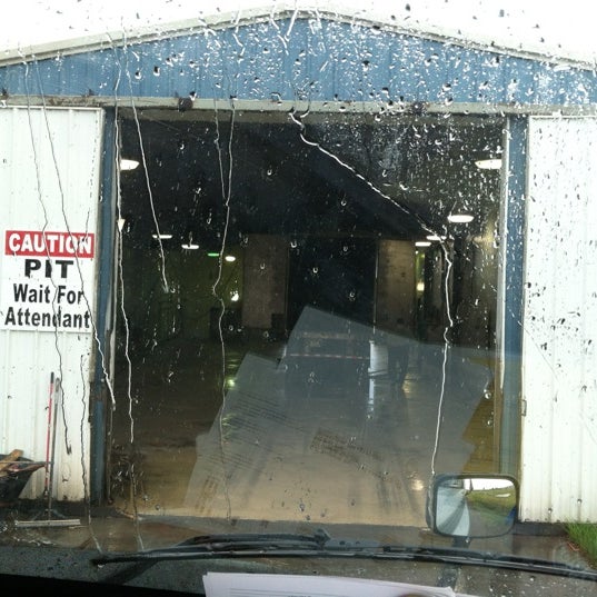 Arkansas Valley TWA Truck Wash Automotive Repair Shop in Van Buren