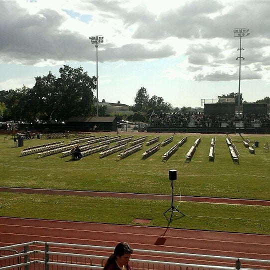 Foto tirada no(a) Santa Rosa Junior College por Paul B. em 5/26/2012