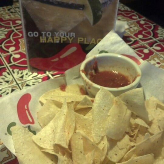 Photo taken at Chili&#39;s Grill &amp; Bar by XJanette X. on 8/18/2012