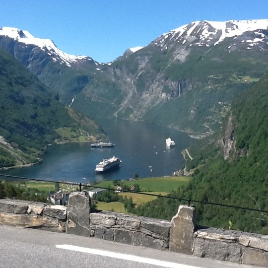 7/3/2012 tarihinde Maxim P.ziyaretçi tarafından Classic Norway Hotel Utsikten'de çekilen fotoğraf