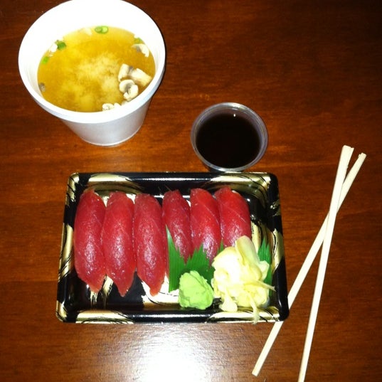 3/1/2011にJessica H.がOoka Japanese Restaurantで撮った写真