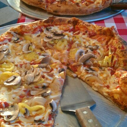 3/11/2012にjtがMama&#39;s Pizza Kitchenで撮った写真