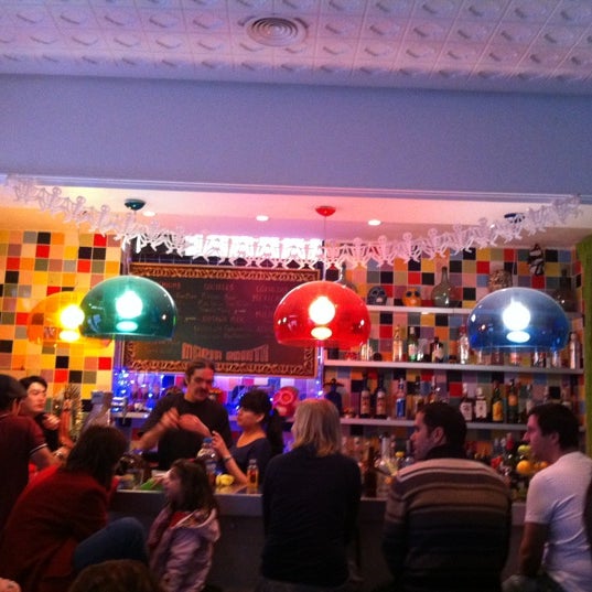 Foto diambil di María Bonita Taco Bar oleh ricardo pada 1/29/2012