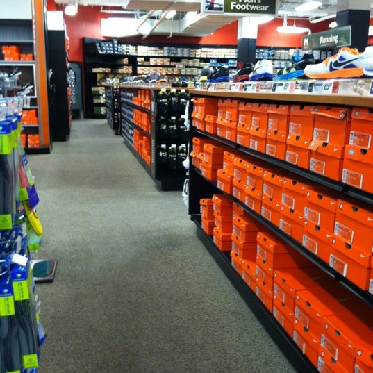 Sports Authority (Now Closed) Concord, CA