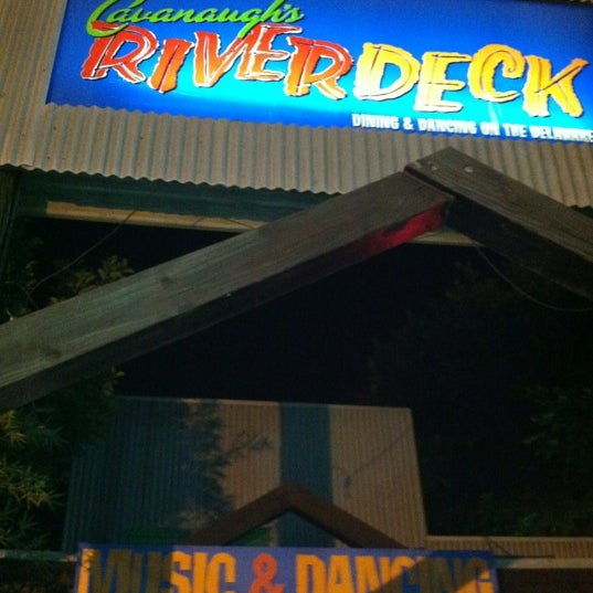 Photo taken at Cavanaugh&#39;s River Deck by Javada H. on 8/13/2012
