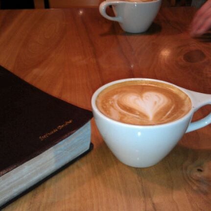 12/10/2011 tarihinde Aaron G.ziyaretçi tarafından Thatcher&#39;s Coffee'de çekilen fotoğraf
