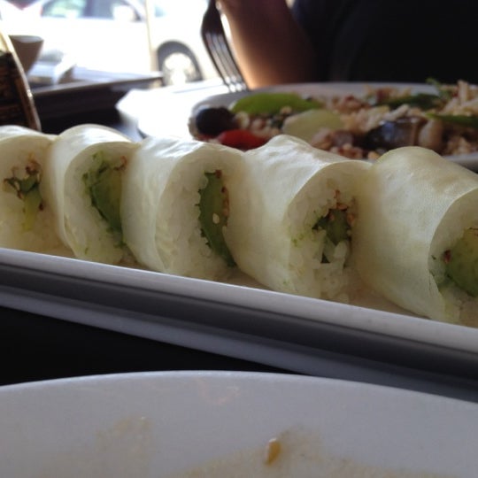 Delicious avocado rolls.