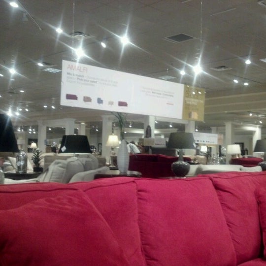 Havertys Furniture Furniture and Home Store in Tampa