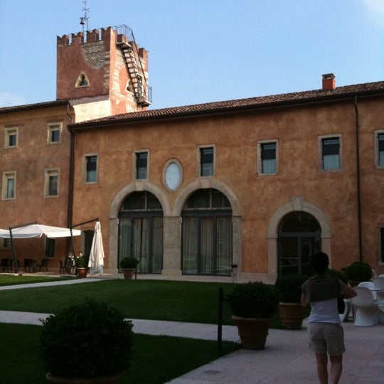 Foto tirada no(a) Hotel Veronesi La Torre por Enrico S. em 4/24/2011