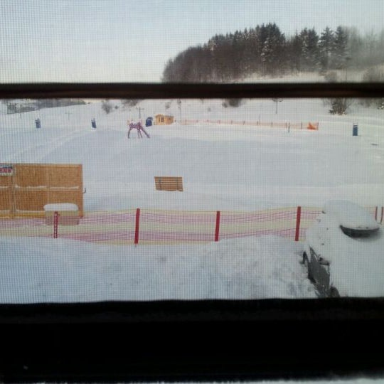 Foto scattata a Patty Ski school and rental da Bopat V. il 1/22/2012