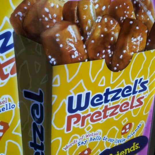 Wetzel's Pretzel The Promenade in Temecula Temecula, CA