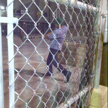 Photo taken at Home Run Park Batting Cages by Maribel M. on 11/26/2011