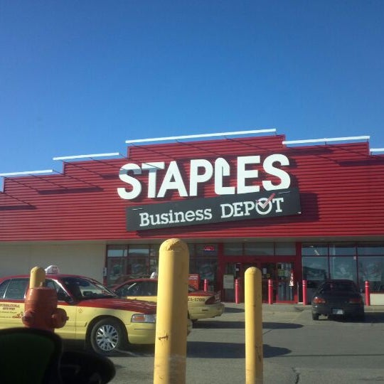 Staples Woodlawn Centre Guelph, ON