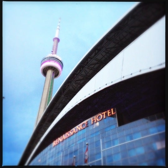 Photo taken at Renaissance Toronto Downtown Hotel by Terri K. on 6/16/2012