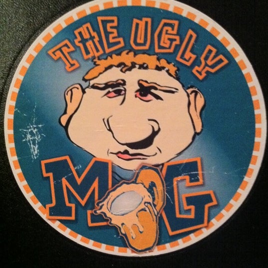 Photo taken at The Ugly Mug by Ardvaark on 1/10/2011