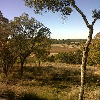 รูปภาพถ่ายที่ Driftwood Estate Winery โดย Jules เมื่อ 11/10/2011