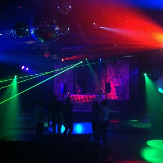 2012 ночной клуб