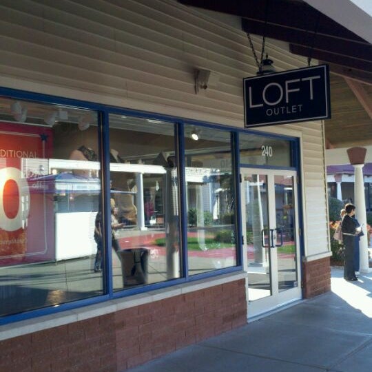 LOFT Outlet Store 1 Premium Outlet Blvd