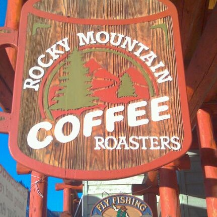 Photo prise au Rocky Mountain Coffee Roasters par Adam C. le1/15/2012
