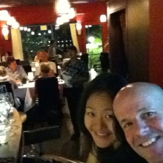 2/28/2011 tarihinde Ed B.ziyaretçi tarafından Privilege Restaurant &amp; Bar'de çekilen fotoğraf