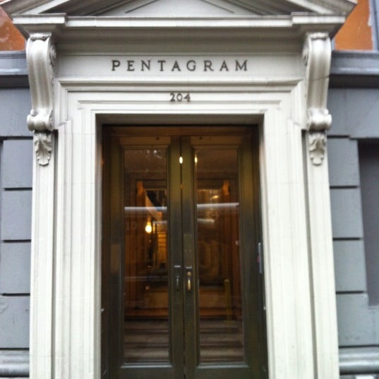 10/27/2011에 Matt W.님이 Pentagram Design, Inc.에서 찍은 사진